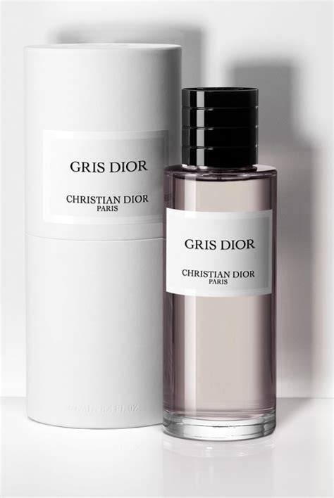 parfum dior homme gris montaigne|perfume dior unisex.